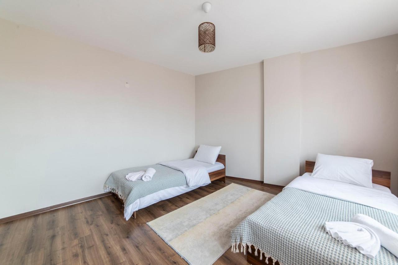 Centrally Located 2 Bedroom Apt With Netflix Bursa Exteriér fotografie